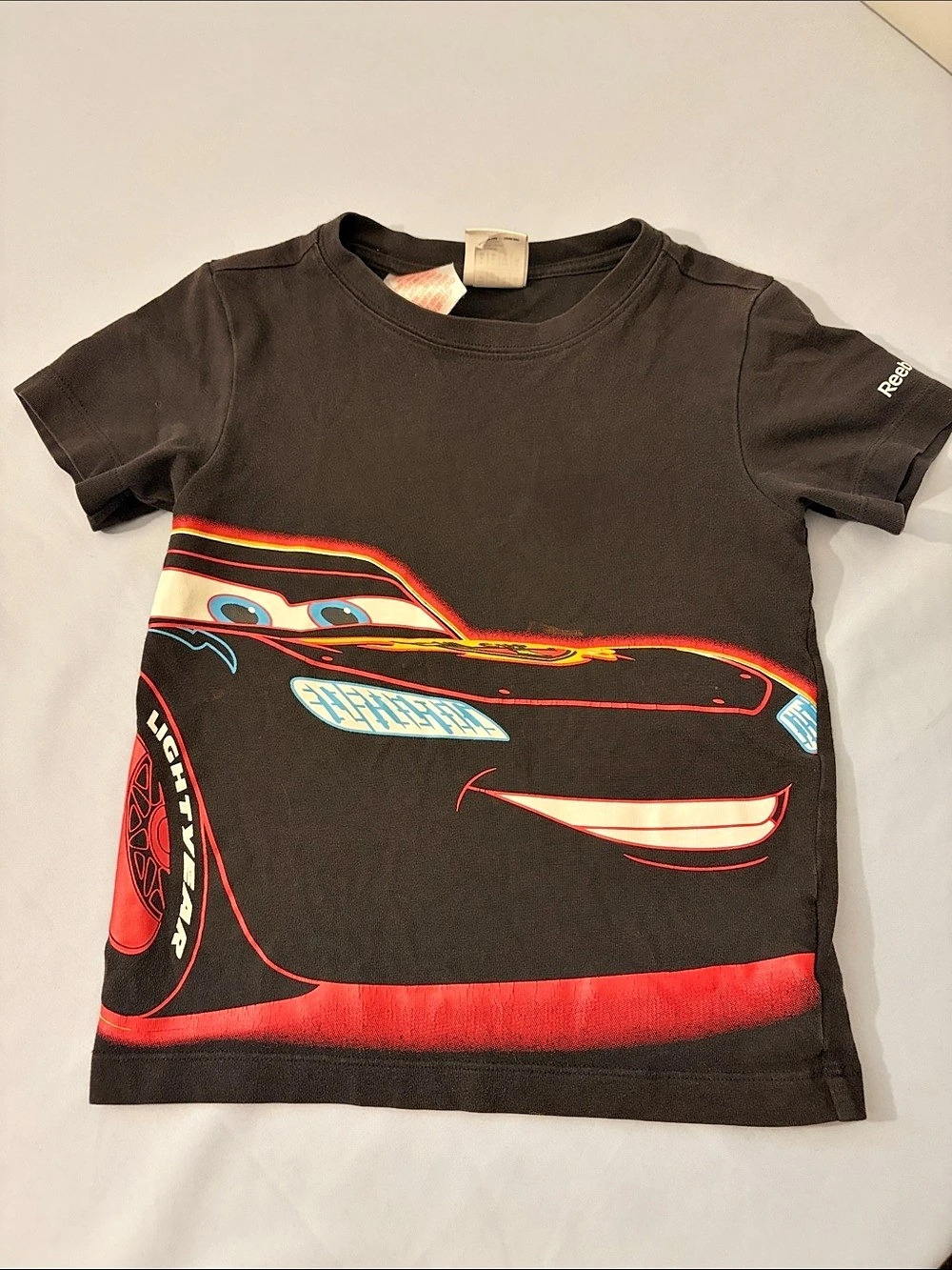 Reebok Boys 3T Black Graphic Tee Like New